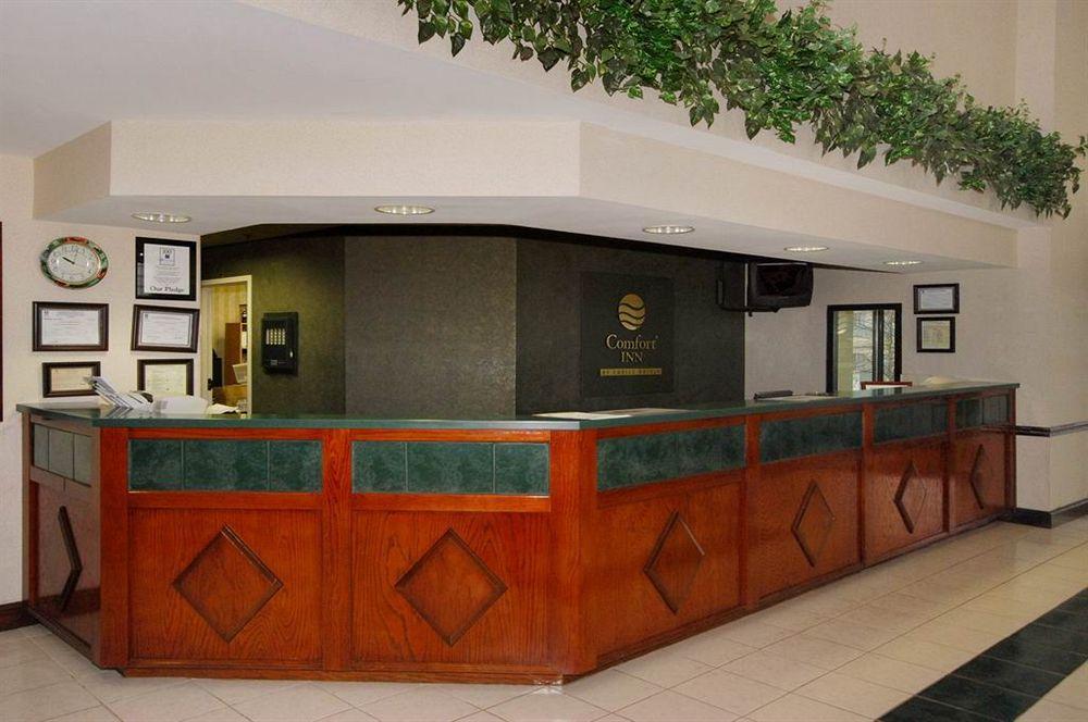 Red Roof Inn & Suites Newnan Εξωτερικό φωτογραφία