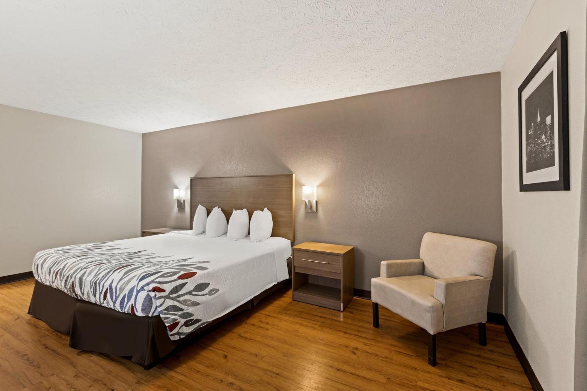 Red Roof Inn & Suites Newnan Εξωτερικό φωτογραφία