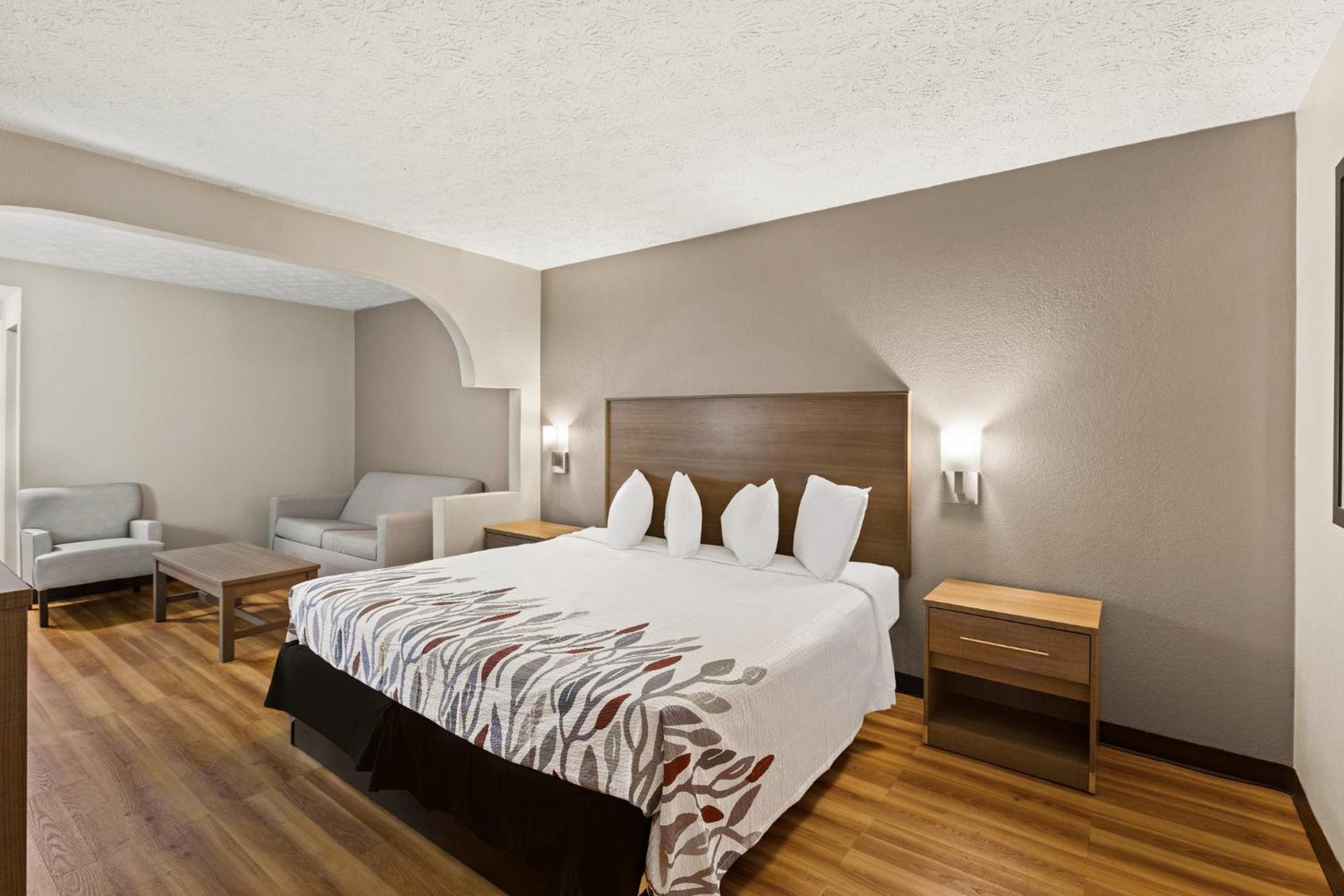 Red Roof Inn & Suites Newnan Εξωτερικό φωτογραφία