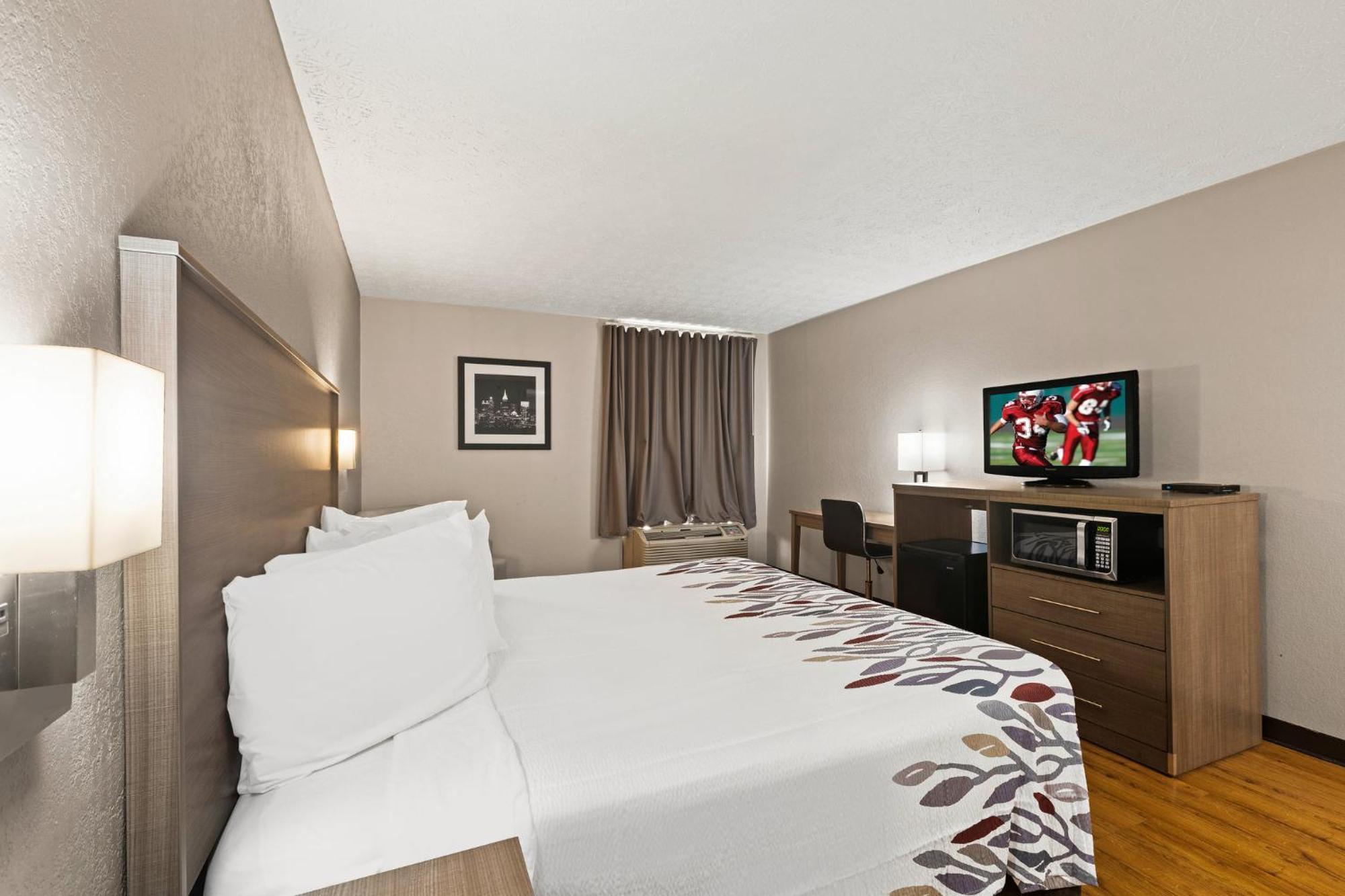 Red Roof Inn & Suites Newnan Εξωτερικό φωτογραφία