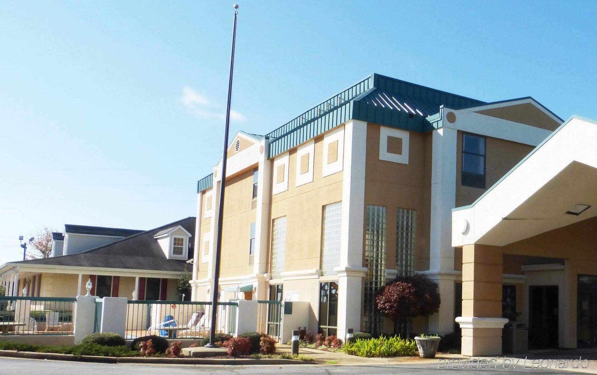 Red Roof Inn & Suites Newnan Εξωτερικό φωτογραφία